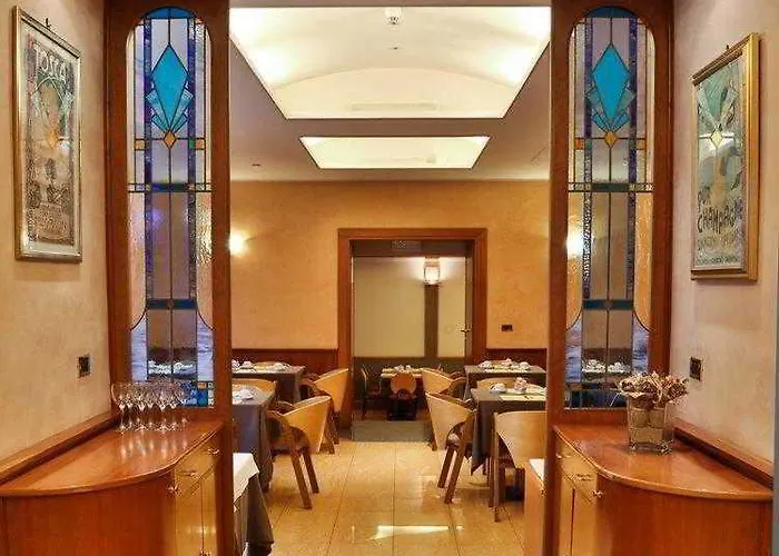 מלון Best Western Hotel Mondial