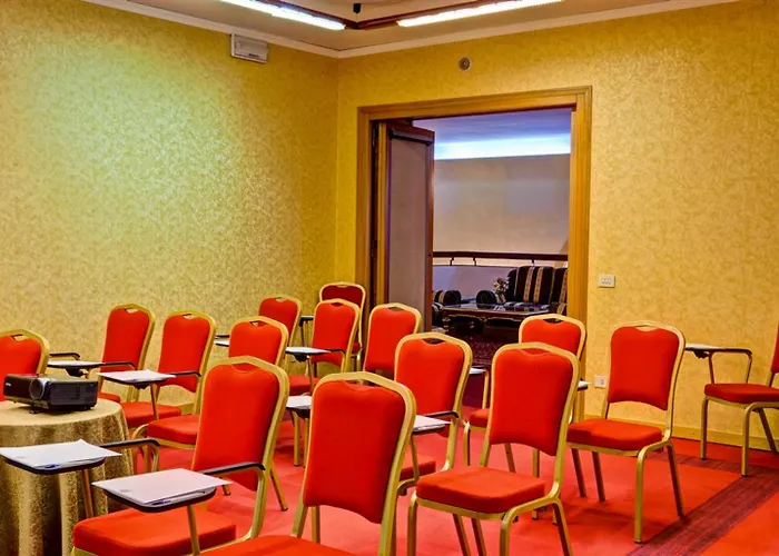 מלון Best Western Hotel Mondial